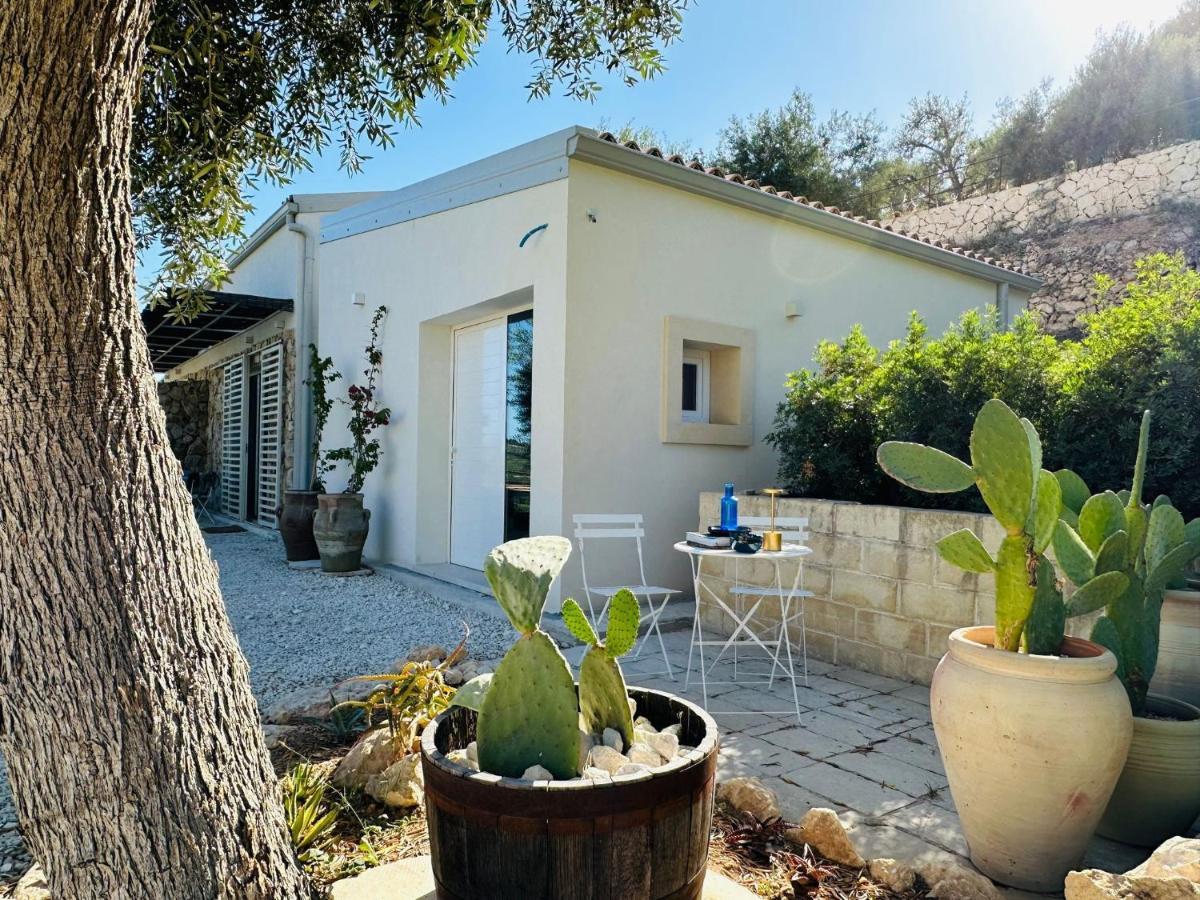 Azalo Country House Noto Bagian luar foto