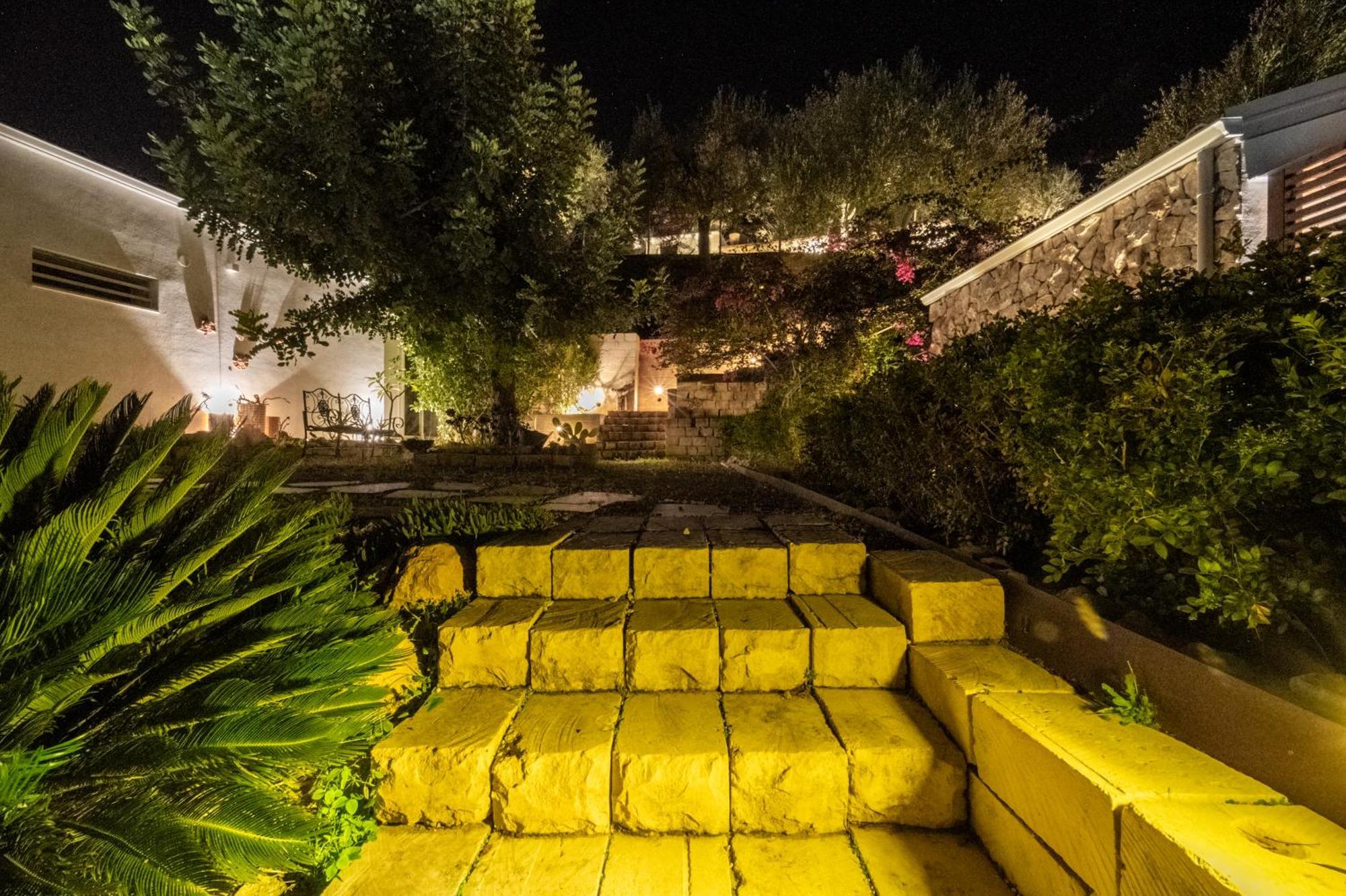 Azalo Country House Noto Bagian luar foto